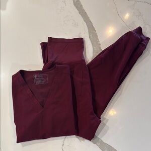 Figs Burgundy Maternity Scrub Set